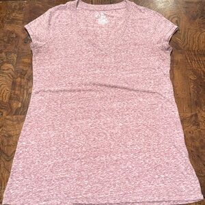 No Boundaries basic v neck tee